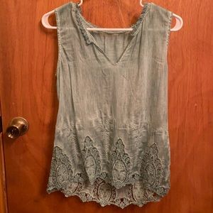 Women’s v necked tank top